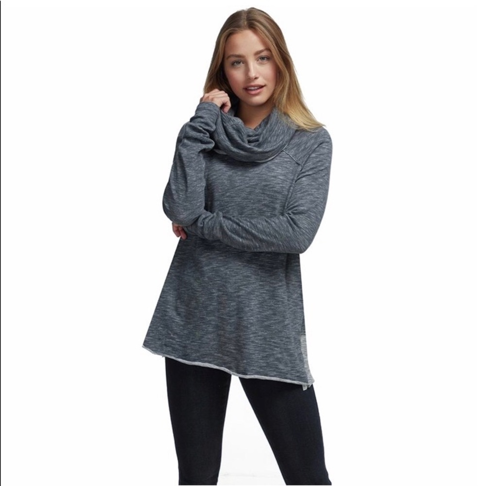 Cowl/turtle neck free people beach gray sweater